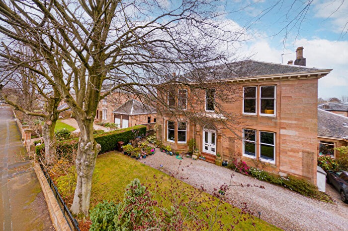 4 Bedroom Apartment To Rent In Aytoun Road, Glasgow, Glasgow City, G41