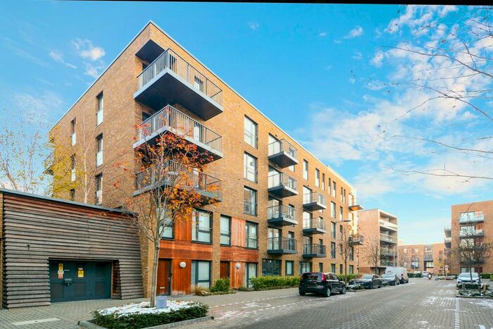 2 Bedroom Apartment To Rent In Marine Wharf, Canada Water, SE16