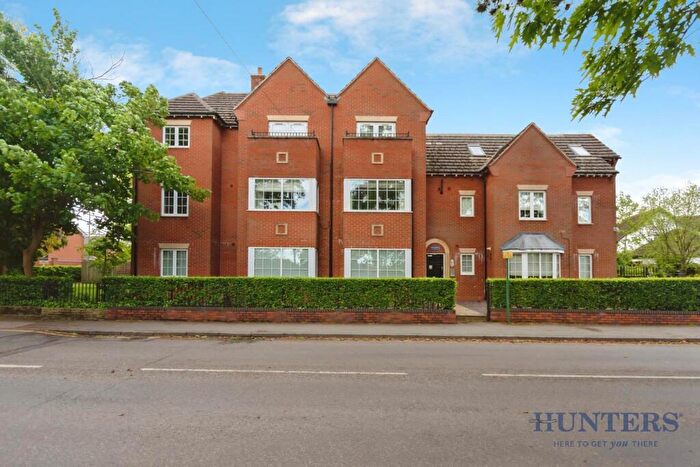 2 Bedroom Apartment For Sale In Dingle Lane, Solihull, B91