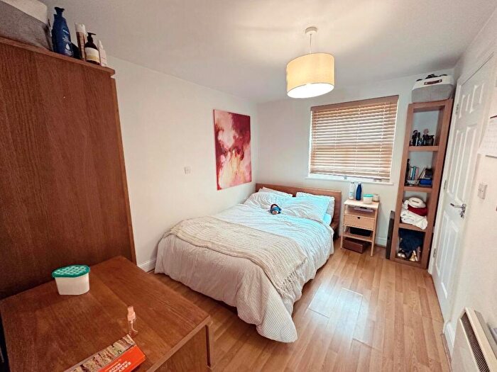 1 Bedroom Flat To Rent In Jeune Street St Clements, OX4