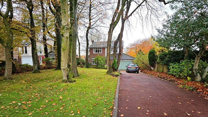 4 Bedroom Detached House For Sale In The Woodlands, Lostock. Bolton., BL6