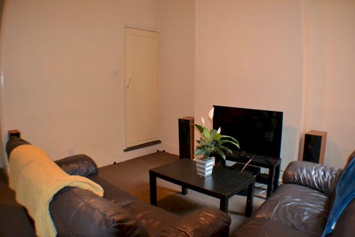 3 Bedroom Property To Rent In Alton Road, Birmingham, B29