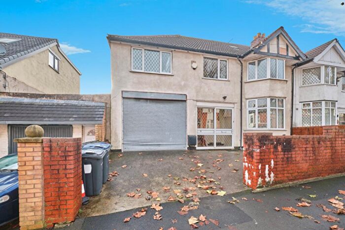 5 Bedroom Semi-Detached House For Sale In Regent Road, Handsworth, Birmingham, B21