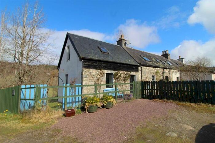 3 Bedroom Cottage For Sale In Middle House, Delshangie, Glenurquhart, IV63