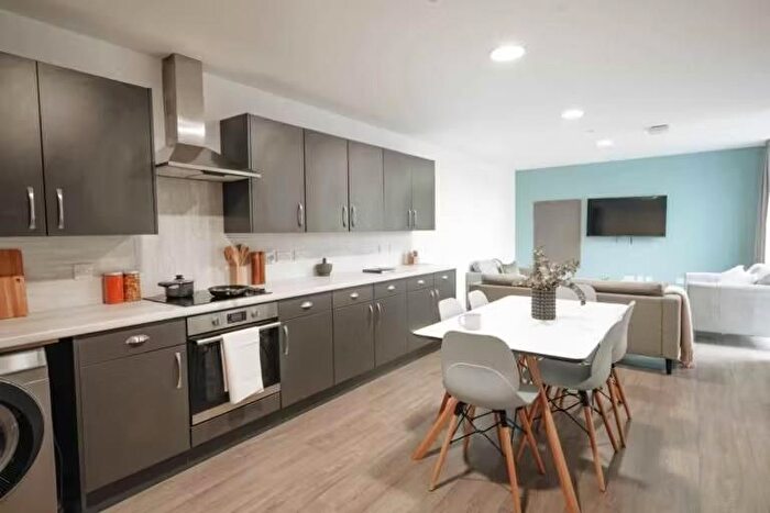 1 Bedroom Flat To Rent In Rockingham Street, Sheffield, S1