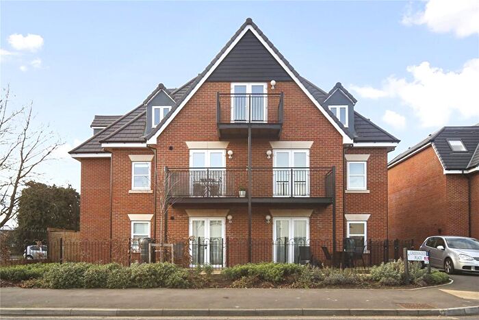 1 Bedroom Flat For Sale In Greenwood Place, Hersham, Walton On Thames, KT12