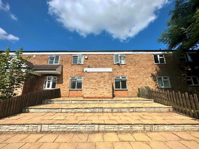 3 Bedroom Terraced House To Rent In Frensham Close, Chelmsley Wood, B37