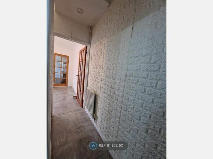 2 Bedroom Terraced House To Rent In Sydney Road, Sutton, SM1