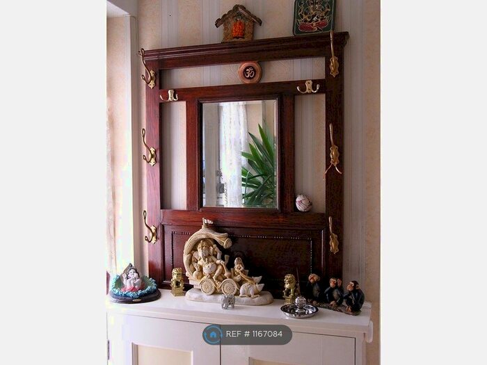 2 Bedroom Detached House To Rent In Uppingham Avenue, Stanmore HA7