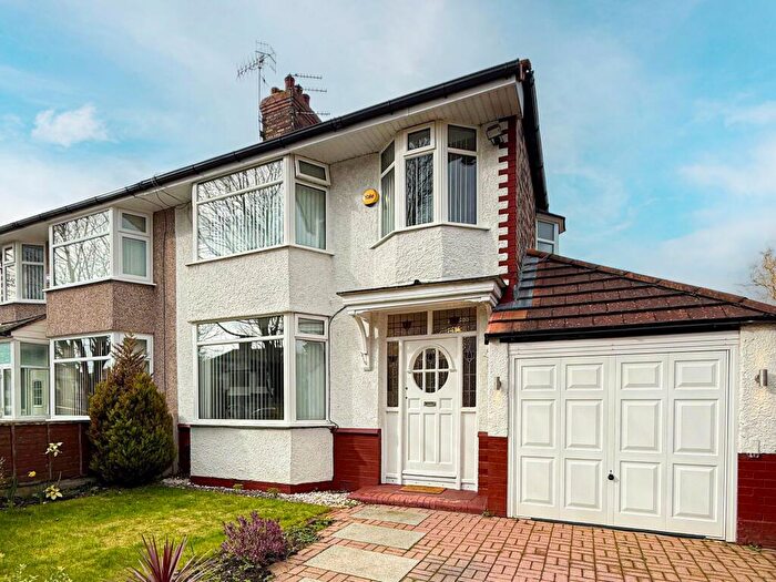 3 Bedroom Semi Detached House For Sale In Booker Avenue, Liverpool, L18
