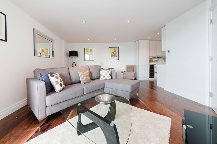 2 Bedroom Flat For Sale In Bridge Place, London, SW1V