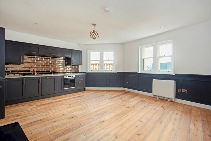 1 Bedroom Flat To Rent In Cambray Place, Cheltenham, GL50