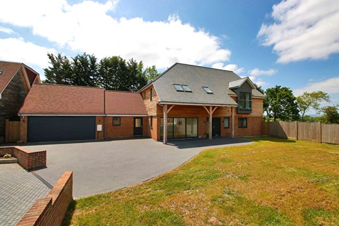 5 Bedroom Detached House For Sale In Oakview Place, Little Horsted, TN22