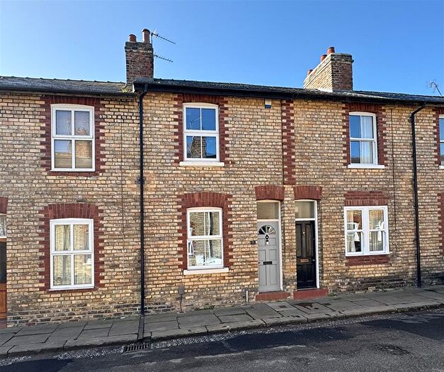 2 Bedroom Terraced House For Sale In Sutherland Street, York, YO23