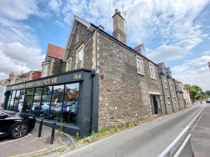2 Bedroom Apartment To Rent In Totterdown, Wells Road, BS4
