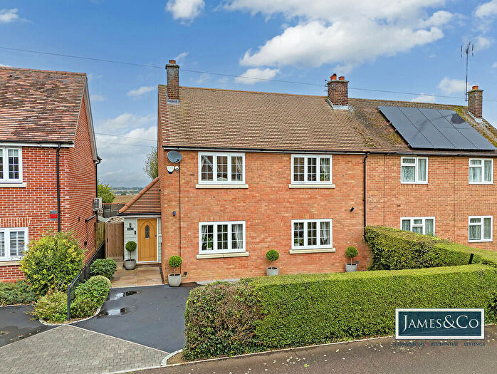 3 Bedroom Semi-Detached House For Sale In Matching Tye, Harlow, CM17