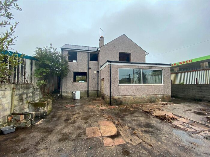 3 Bedroom Detached House For Sale In Star, Gaerwen, Sir Ynys Mon, LL60