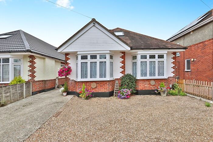 4 Bedroom Detached Bungalow For Sale In Coombe Avenue, Bournemouth, BH10