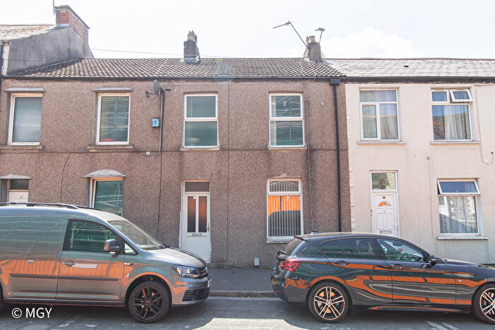 3 Bedroom Terraced House To Rent In Agate Street, Splott, Cardiff, CF24
