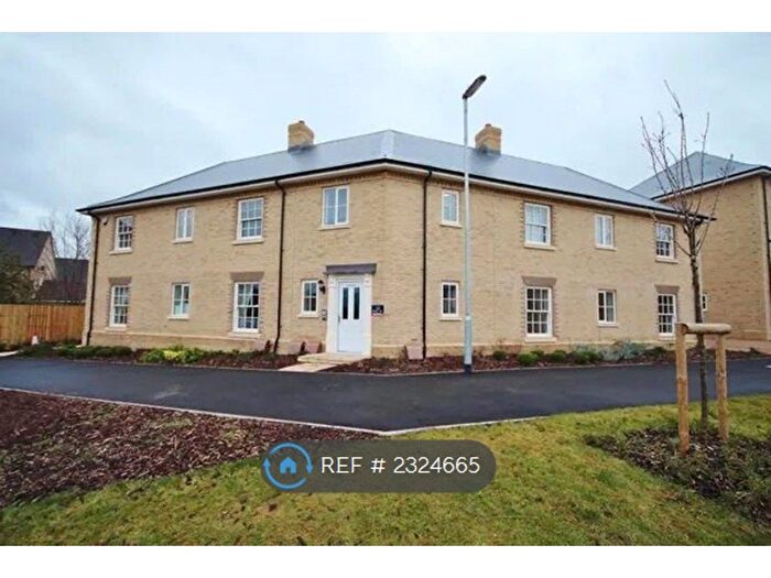 2 Bedroom Flat To Rent In Burling Way, Burwell, Cambridge, CB25