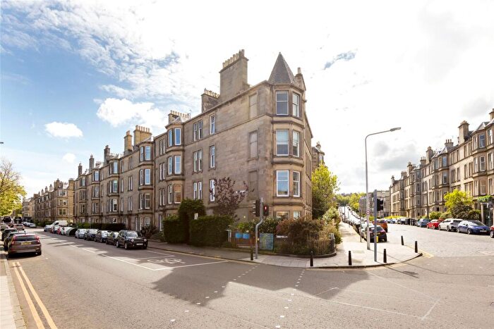 3 Bedroom Apartment For Sale In Comely Bank Road, Edinburgh, EH4