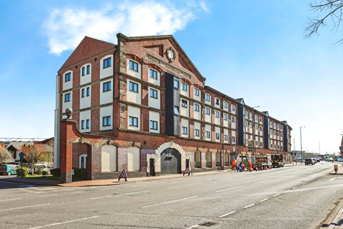 2 Bedroom Flat For Sale In Turneys Court, Turneys Quay, Nottinghamshire, NG2