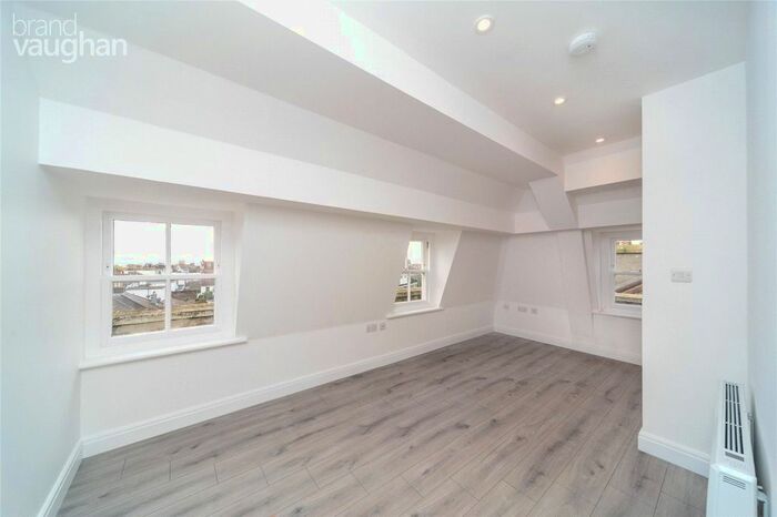 Studio To Rent In Buckingham Place, Brighton, BN1
