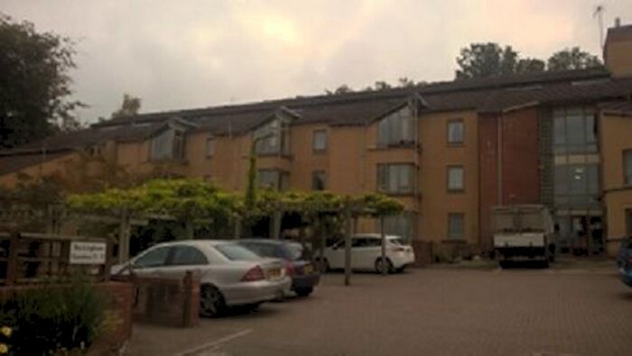 2 Bedroom Flat To Rent In Rockingham Gardens, Bristol, BS11