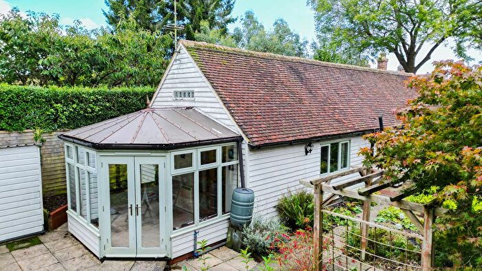 2 Bedroom Barn Conversion To Rent In The Street, Sissinghurst, Cranbrook, TN17