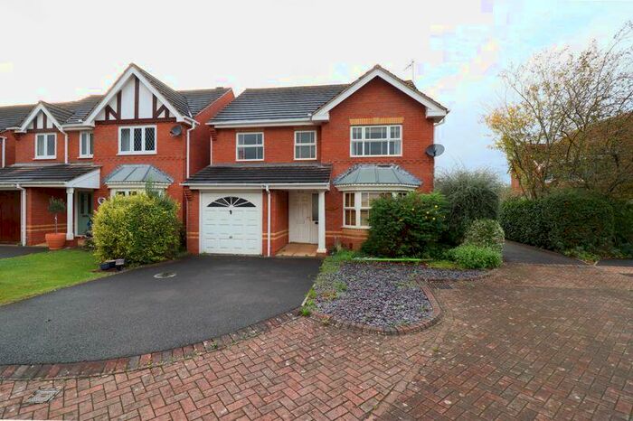 4 Bedroom Detached House To Rent In Braeburn Close, Gloucester, GL2