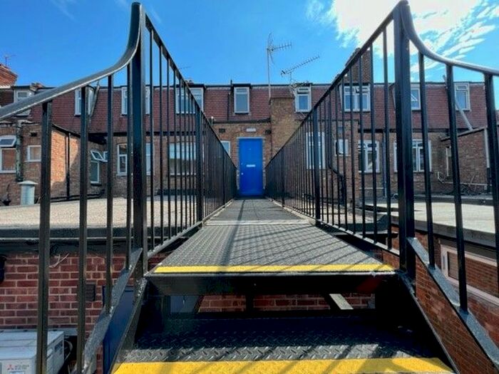 3 Bedroom Maisonette To Rent In Foxes Parade, Sewardstone Road, Waltham Abbey, EN9