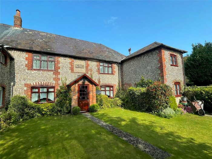 4 Bedroom Semi-Detached House For Sale In Singleton, Chichester, PO18