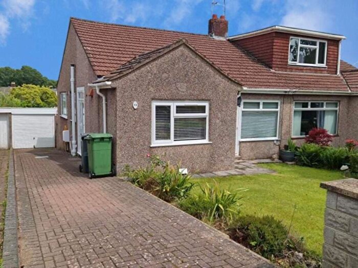 2 Bedroom Bungalow To Rent In Cefn Nant, Rhiwbina, Cardiff., CF14