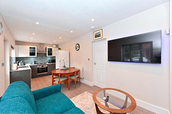 2 Bedroom Bungalow To Rent In Park Road, London, SW19