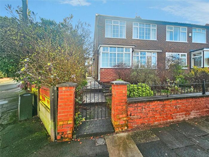 2 Bedroom Semi Detached House For Sale In Lindale Avenue, Bury, Greater Manchester, BL9