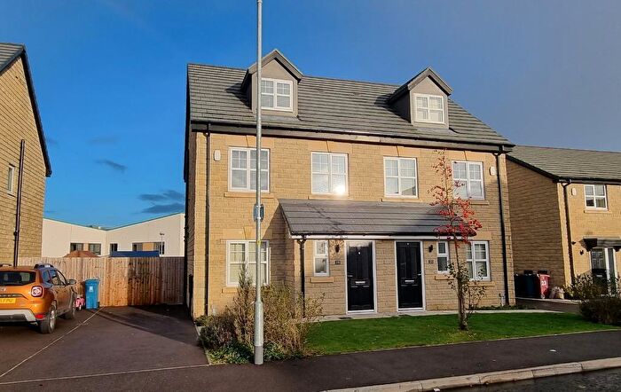 4 Bedroom Semi-Detached House To Rent In Guardians Close, Clitheroe, Lancashire, BB7