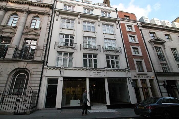 1 Bedroom Flat To Rent In Duke Street, London, SW1Y