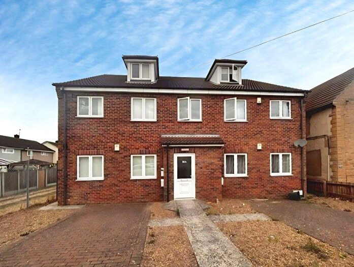 2 Bedroom Flat To Rent In Laurel Road, Armthorpe, Doncaster, South Yorkshire, DN3