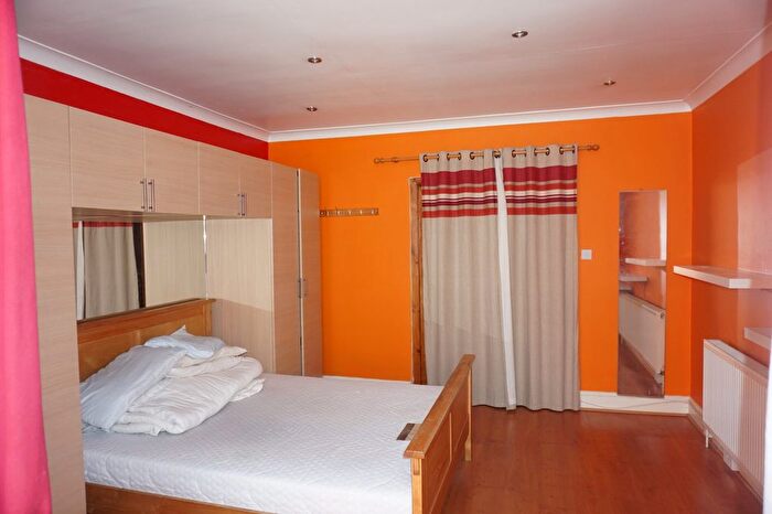 1 Bedroom Studio To Rent In Vaughan Road, Harrow, HA1