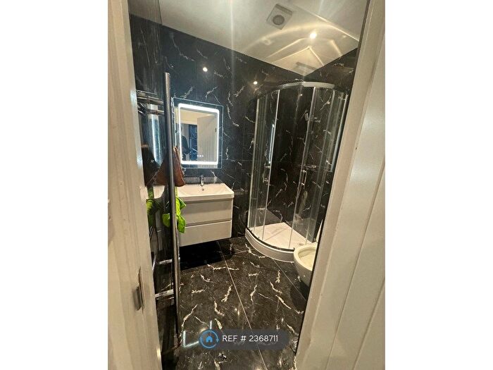 1 Bedroom Flat To Rent In Sterry Road, Dagenham, RM10