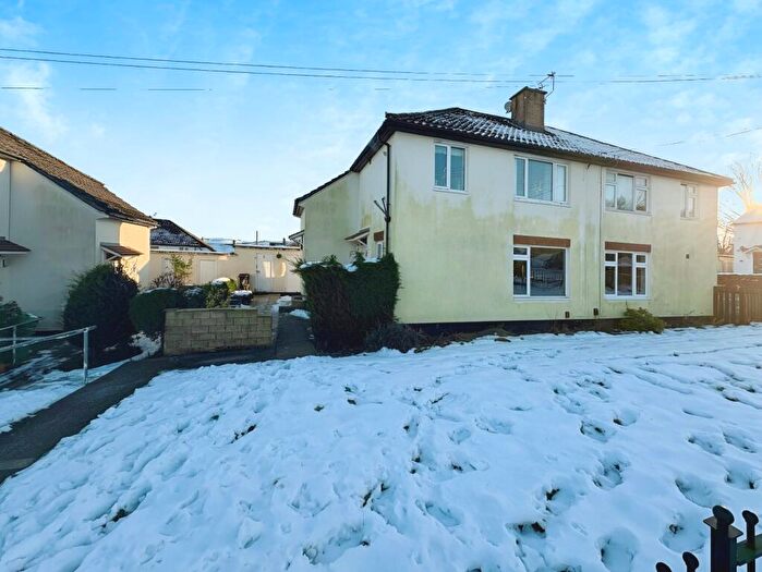 1 Bedroom Apartment To Rent In Fallow Croft, Huddersfield, West Yorkshire, HD2