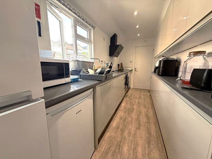 4 Bedroom Property To Rent In Essex Street, Reading, RG2