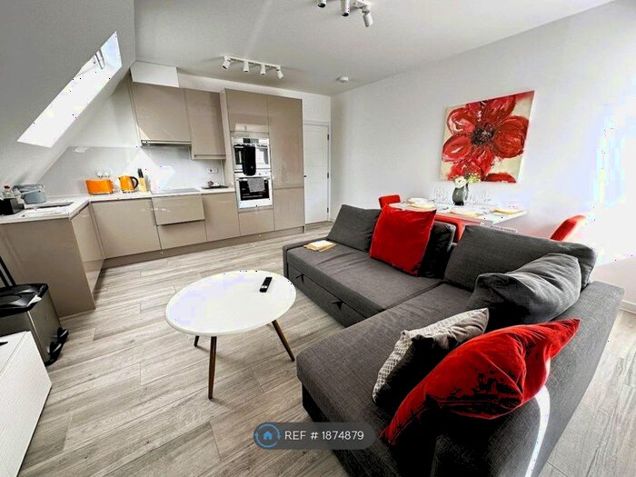 1 Bedroom Flat To Rent In Bicester Road, Kidlington, OX5