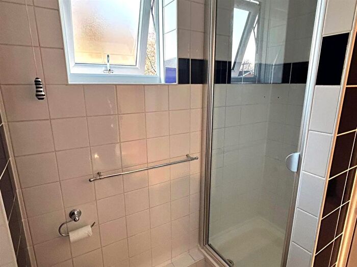 Studio To Rent In Hawkes Close, Stirchley, Birmingham, B30