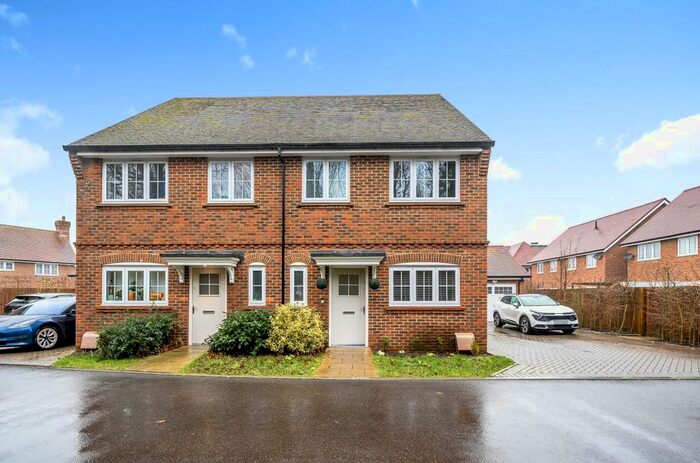 3 Bedroom Semi-Detached House For Sale In Rowan Grove, Cranleigh, GU6