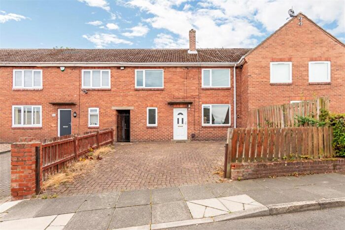 3 Bedroom Terraced House To Rent In Lime Grove, Ryton, NE40