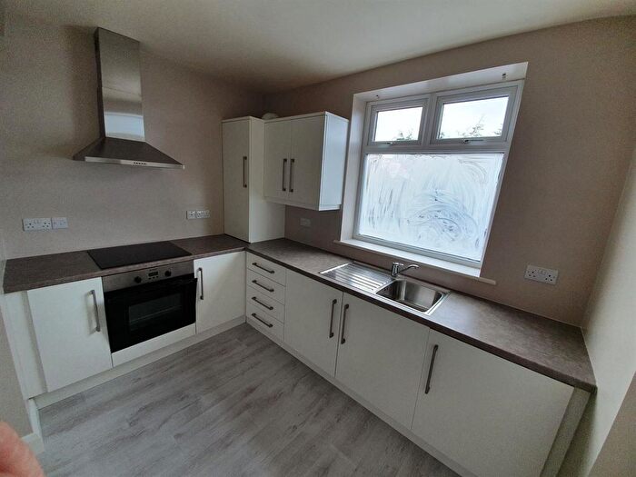 2 Bedroom Flat To Rent In West Road, Newcastle Upon Tyne, NE15