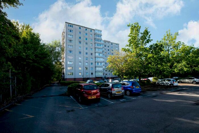 1 Bedroom Flat To Rent In Peninsula Building, Kersal Way, M7