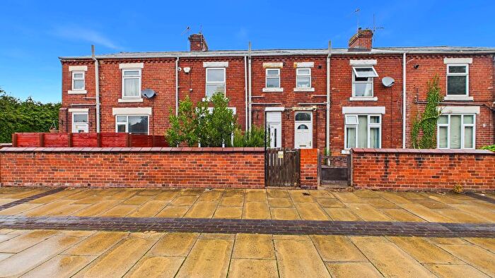 3 Bedroom Terraced House To Rent In Shady Side, Doncaster, South Yorkshire, DN4