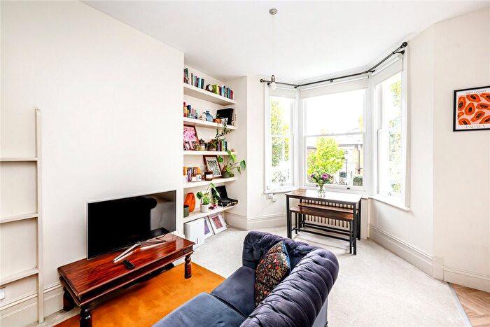 1 Bedroom Flat To Rent In Highlever Road, London, W10